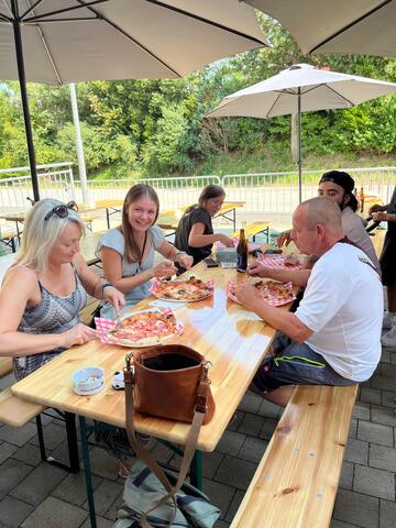 PHOTO 2025 08 17 16 17 00 11