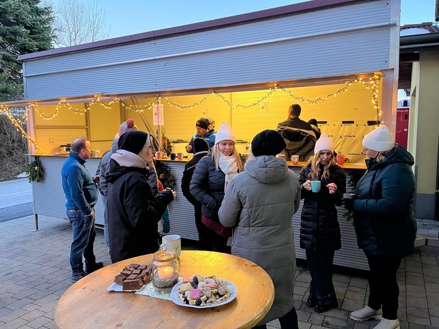 f1c7ba56 3273 4d56 99de 2f399afe68d4